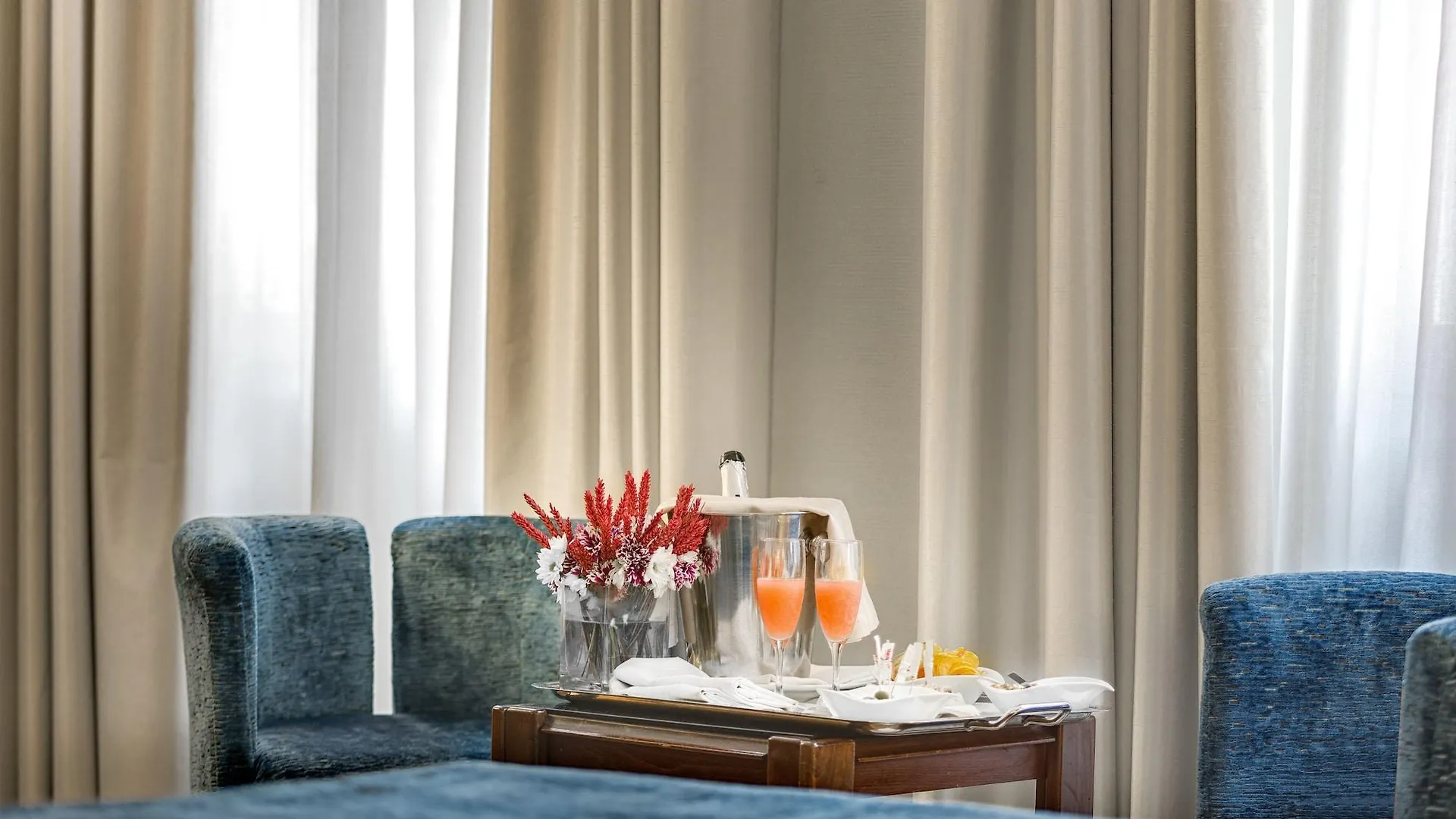 Rivoli Boutique Hotel Firenze 4*,  Italien